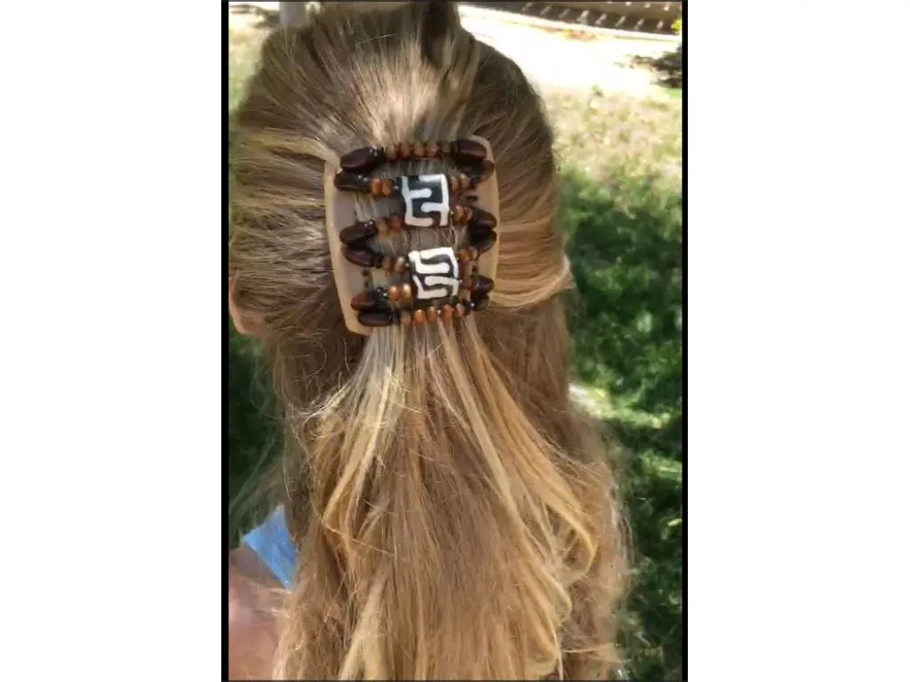 African Butterfly Chameleon Hair Comb - Ndalena Blonde 32