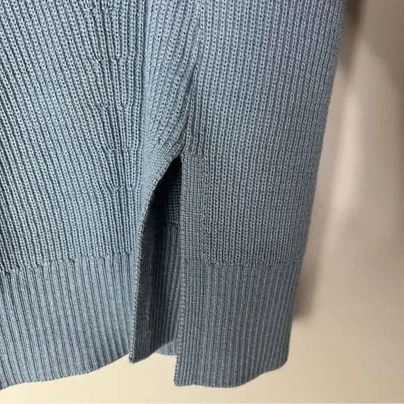 Athleta Hanover Refined Merino Wool V-Neck Sweater Pullover Blue Ribbed Size S