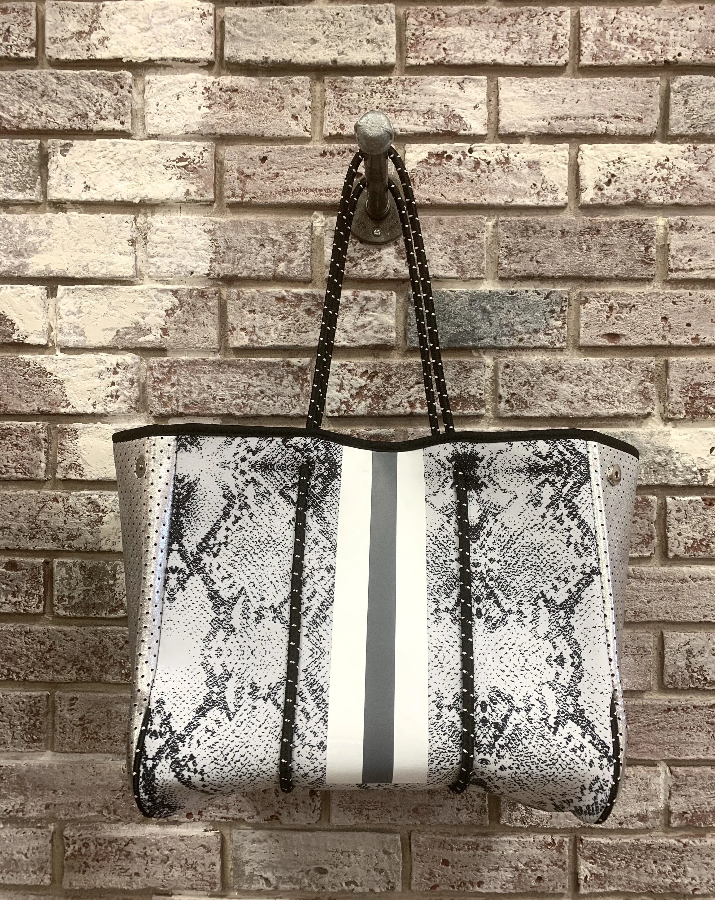 Brady Neoprene Tote