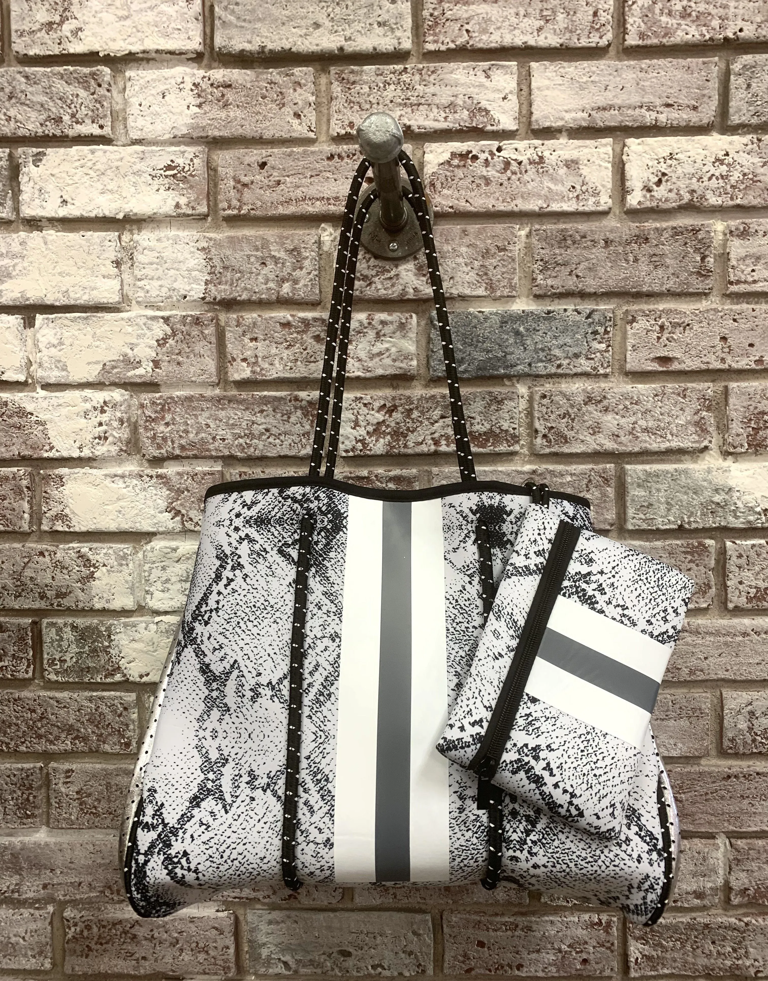 Brady Neoprene Tote