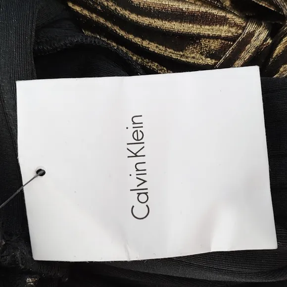 Brand New Calvin Klein Gold Metallic Fitted Sleeveless Party Dress Shimmery 4