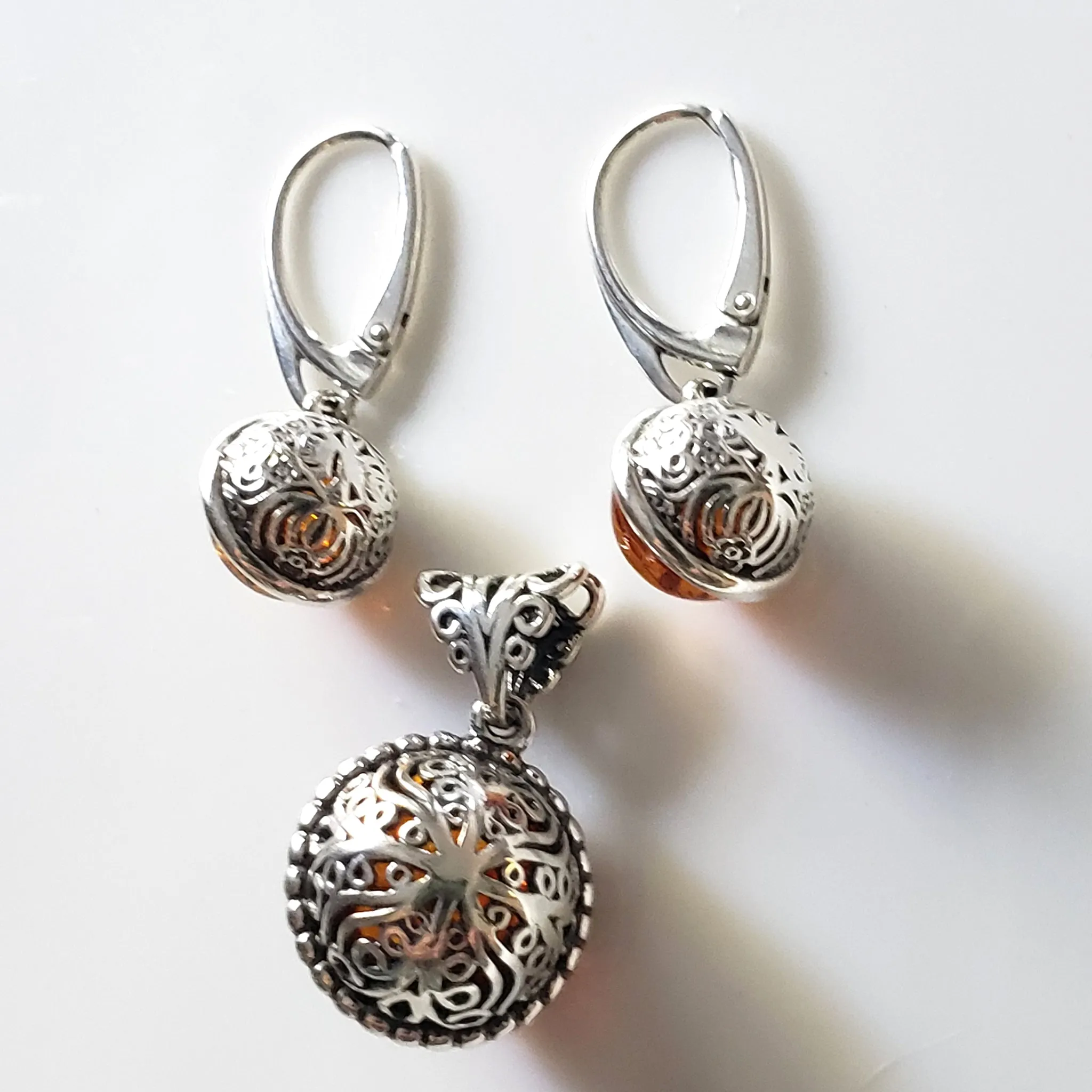 Cognac Amber Round Beads Jewelry Set in Silver