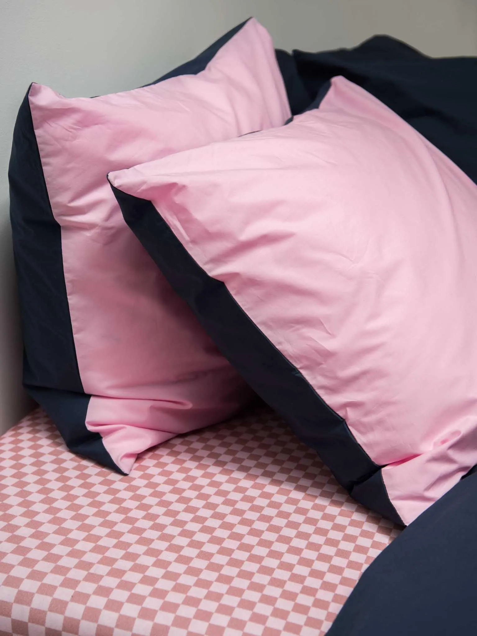 Colorblock Navy Pink dekbedovertrek
