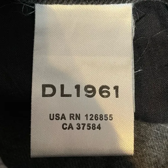 DL1961 Georgia Studded Mini Jean Skirt Faded Black Size 28