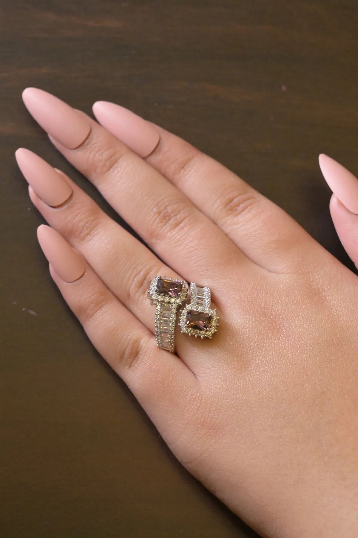 Double Stone Crisscross Band Ring
