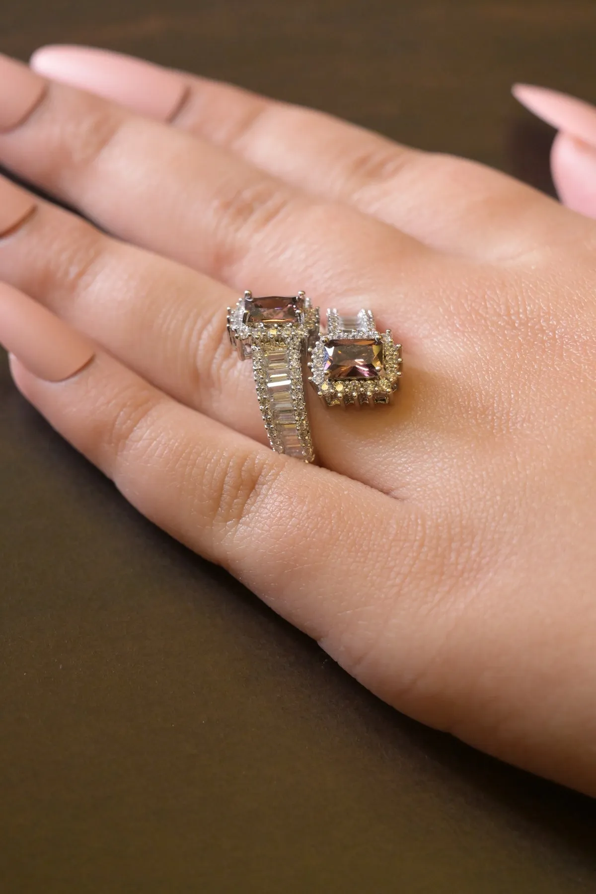Double Stone Crisscross Band Ring