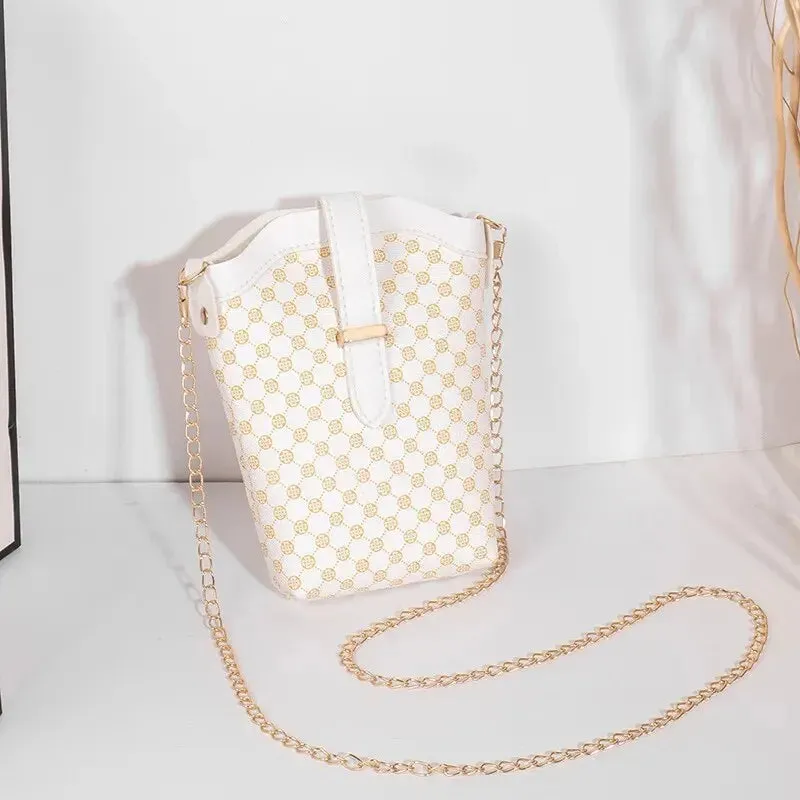Elegance On-the-Go - Minimalist Magic XL Phone Pouch Accessories