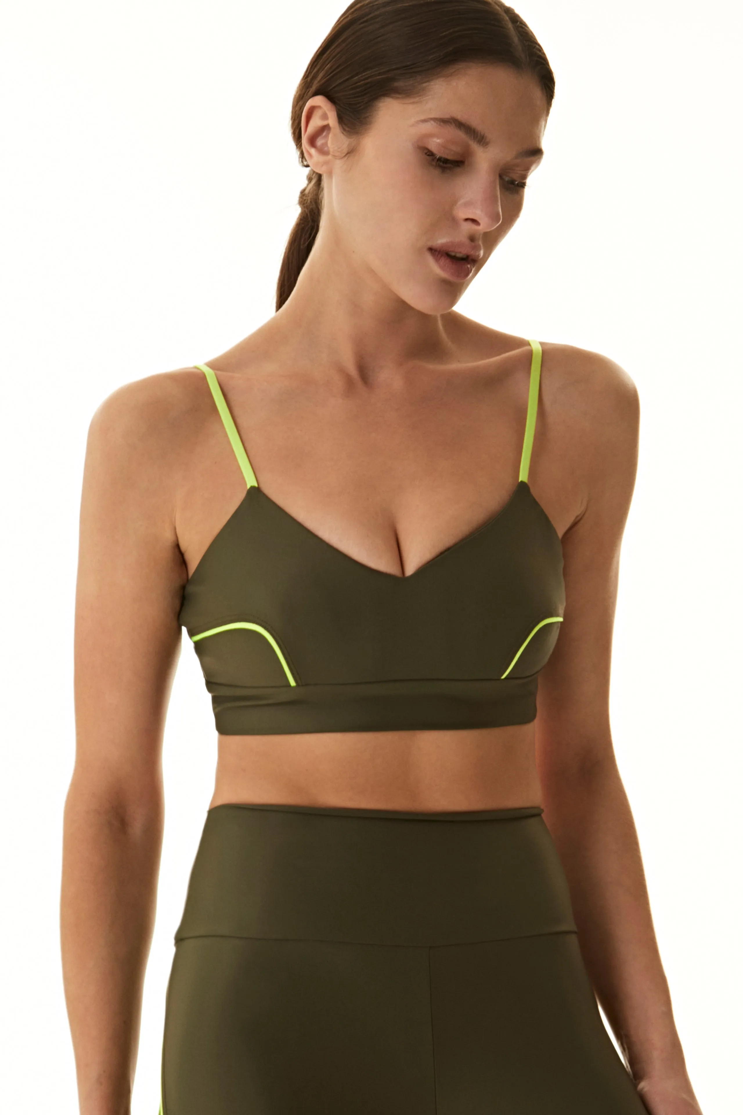 Element Piped V Bra