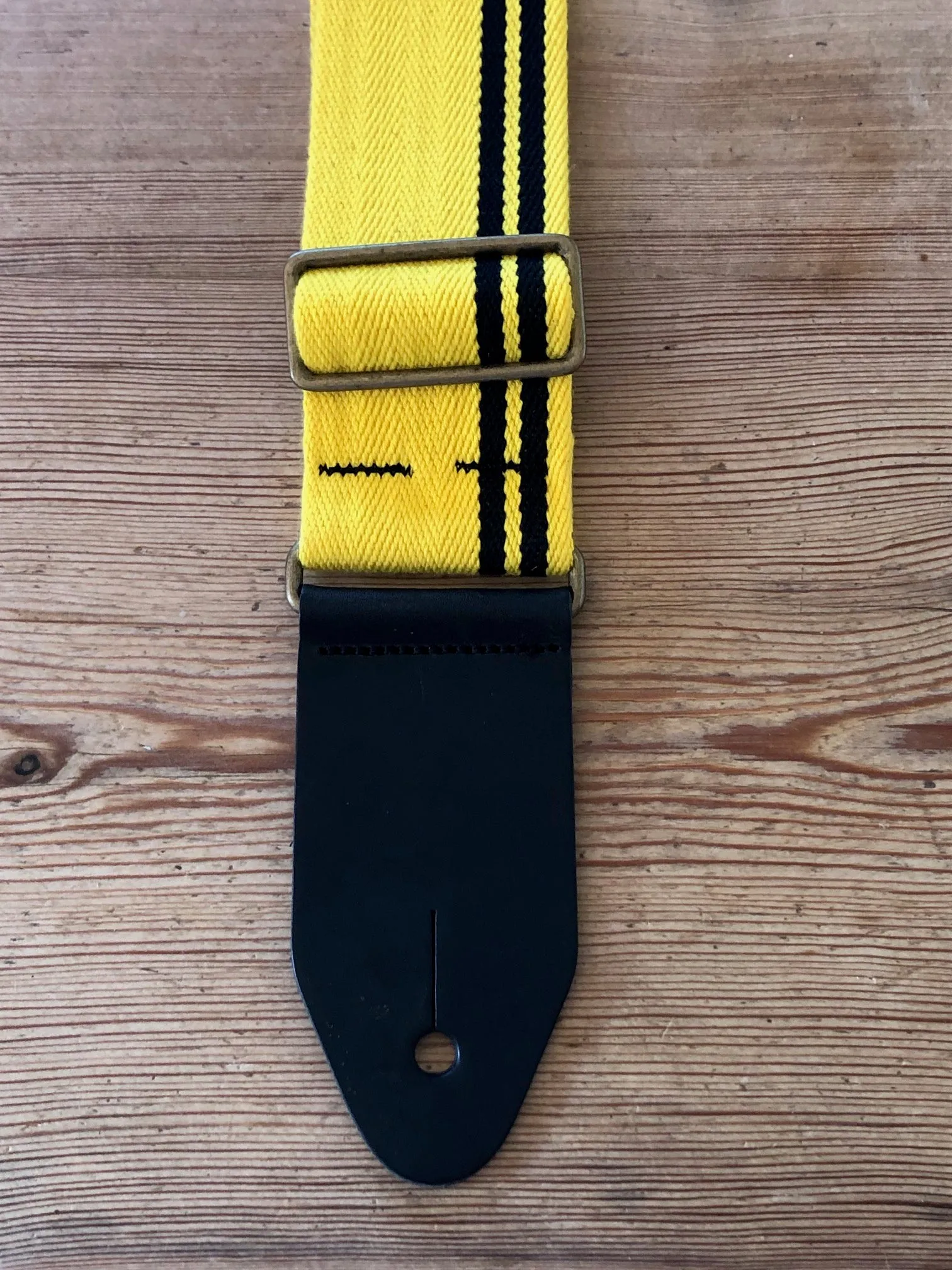 LG Yellow With Black Racing Stripe Cotton Guitar Strap