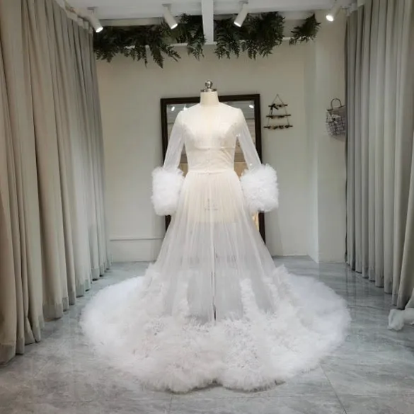 Liana Robe