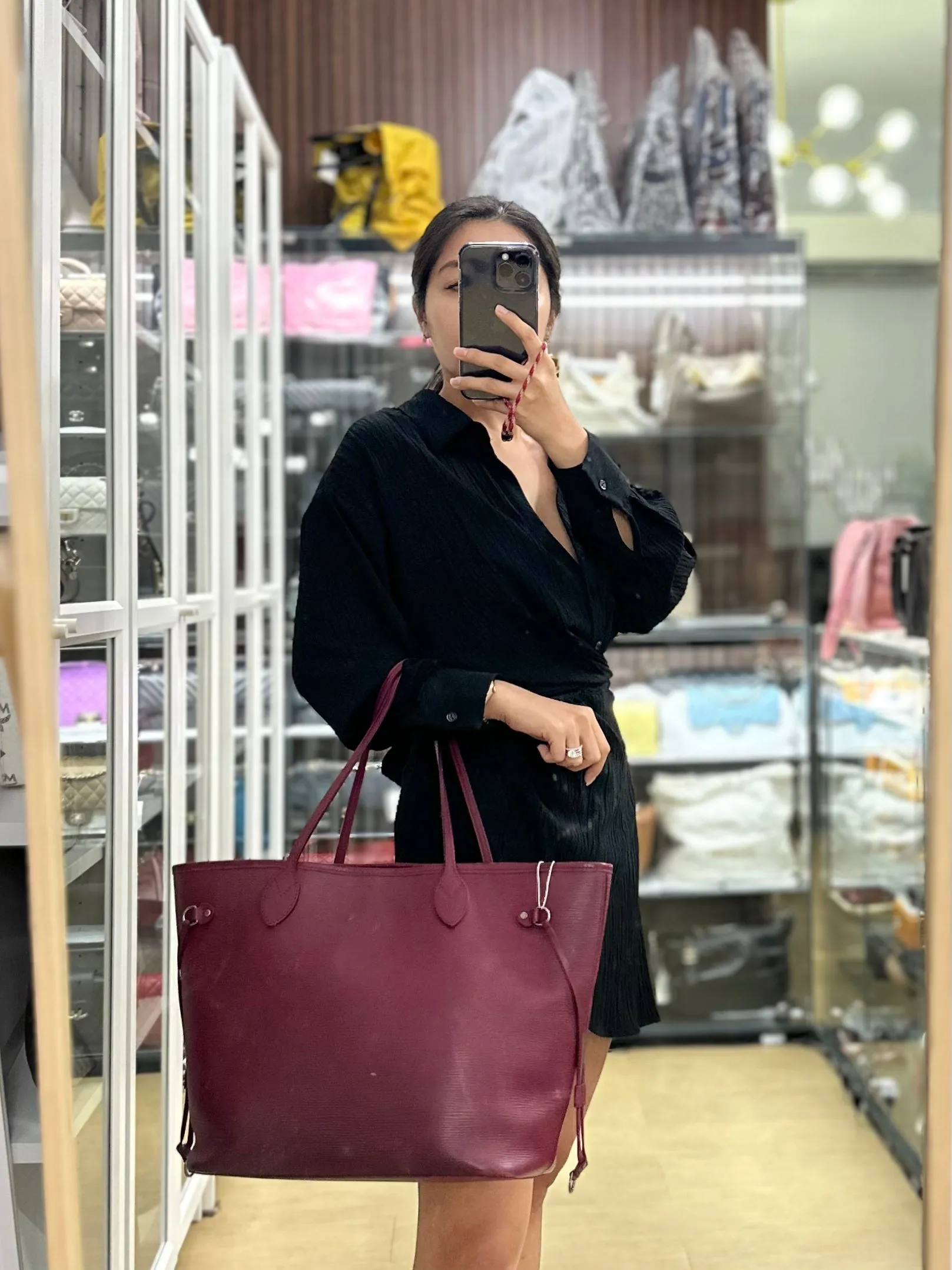 Louis Vuitton Epi Leather Neverfull Bag Red (Date Code: FL2133)