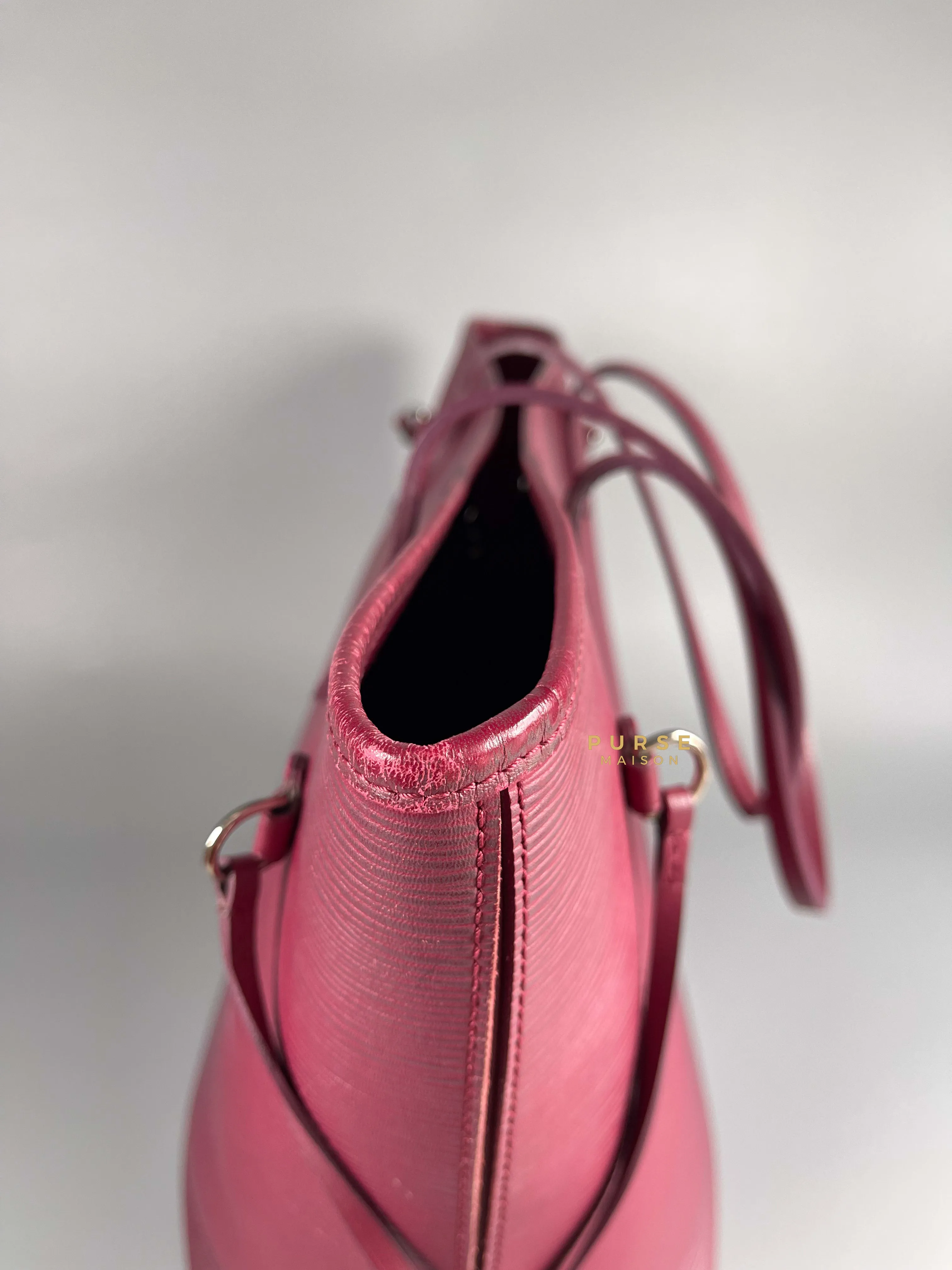 Louis Vuitton Epi Leather Neverfull Bag Red (Date Code: FL2133)