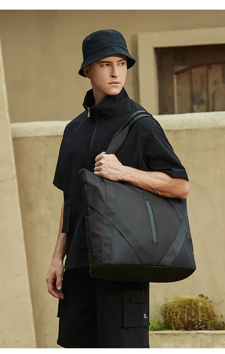 Men's Tote Bag Essentials Shoulder Bag Crossbody Bag in Black, One Size