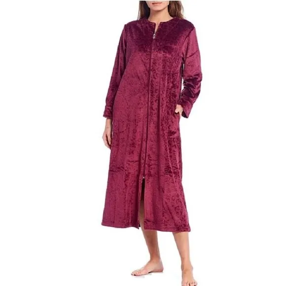 Micro-Embossed Animal Print Fleece Zip Front Robe