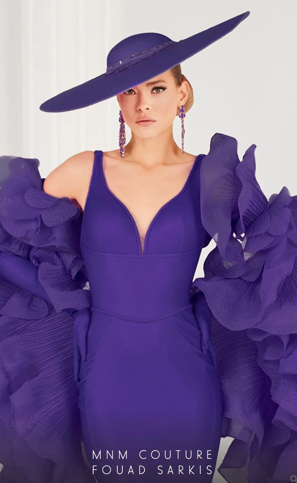 MnM Couture 2575