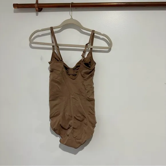 NEW Skims Seamless Sculpt Brief Bodysuit In Ochre