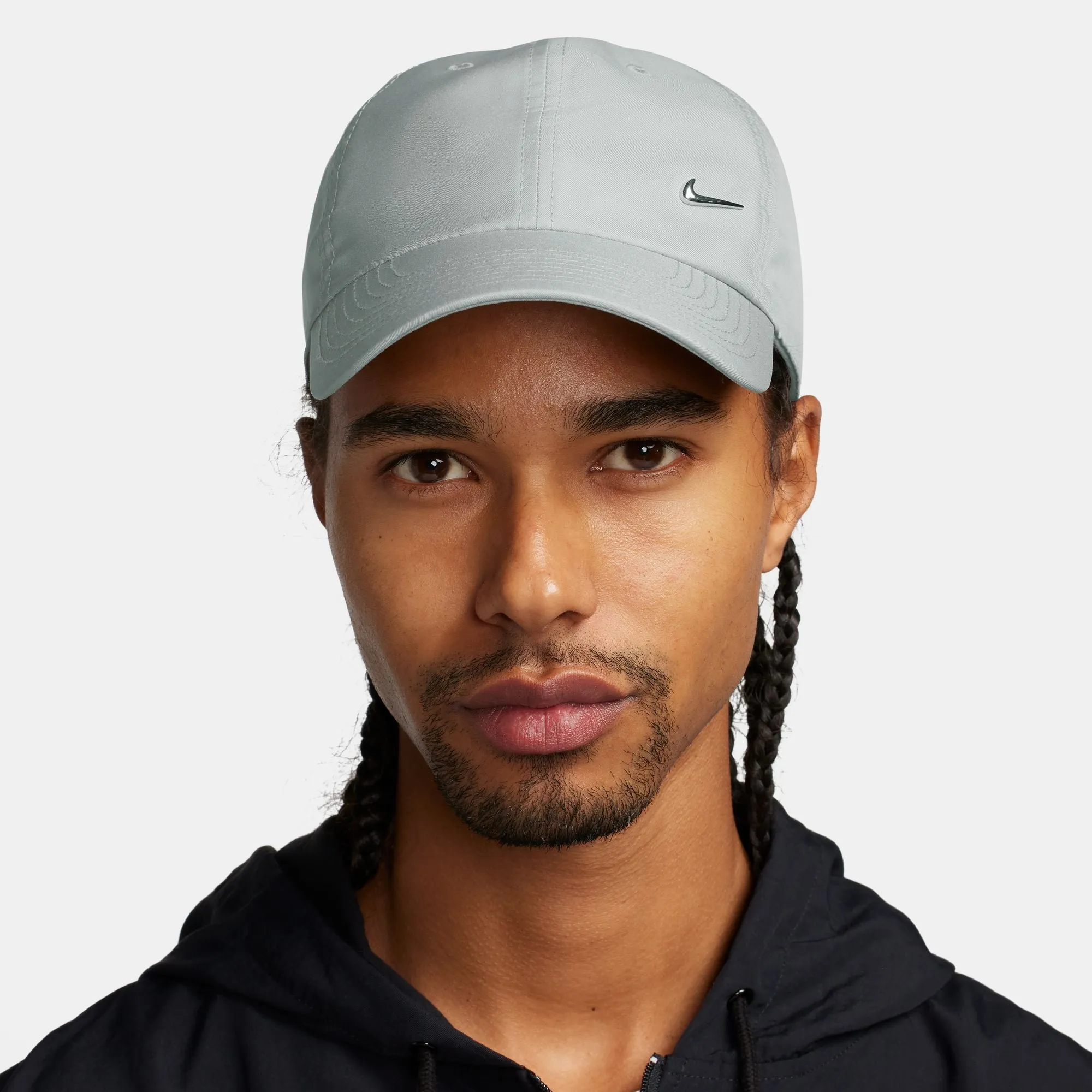 Nike Dri-FIT Club Unstructured Metal Swoosh Cap Grey