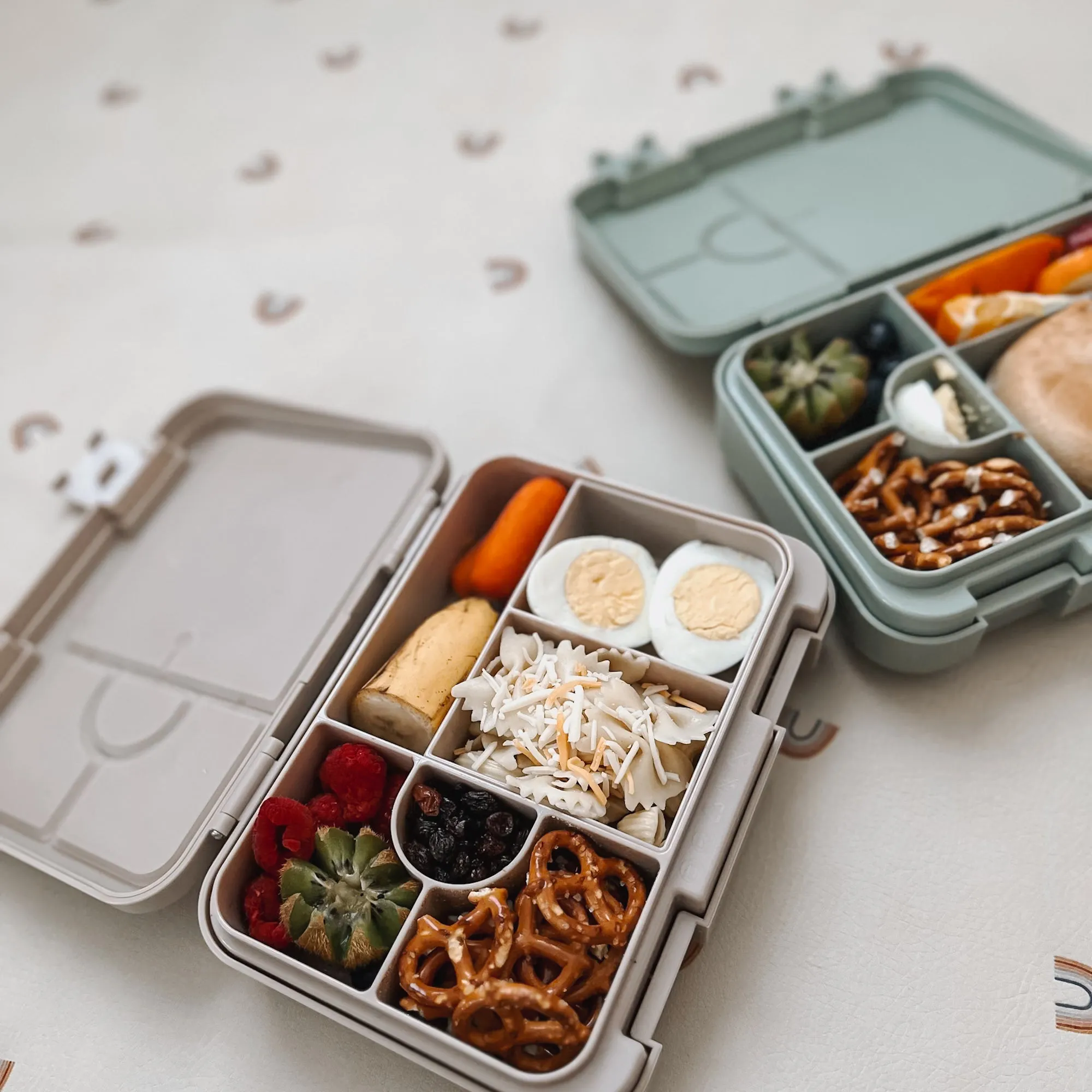 noüka Grand Bento Lunch Box - Dune (Min. of 2 PK, Multiples of 2 PK)