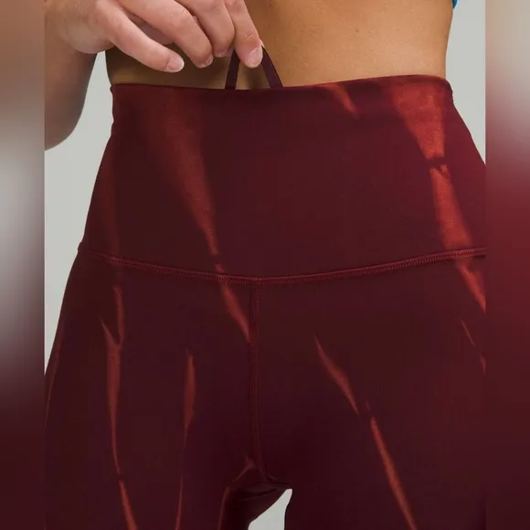 NWOT Lululemon Wunder Train High-Rise Short 8&quot; (Sun Bleached Wash Red Merlot) 6