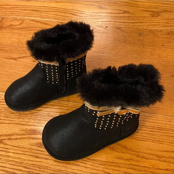 NWOT Michael Kors Boots