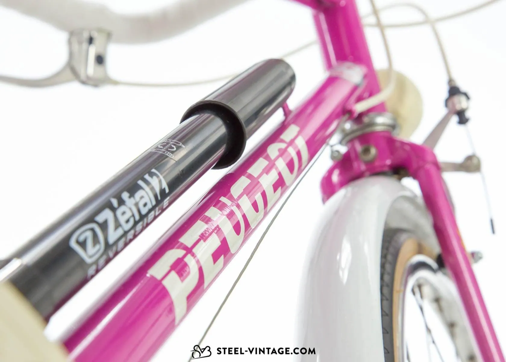 Peugeot Bretagne P15LS Mixte Ladies Road Bicycle 1989