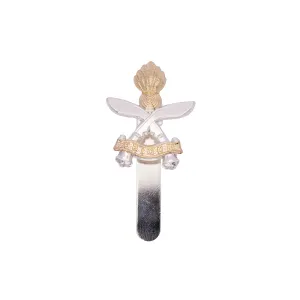 Queen's Gurkha Engineers Soldiers Metal Cap Badge
