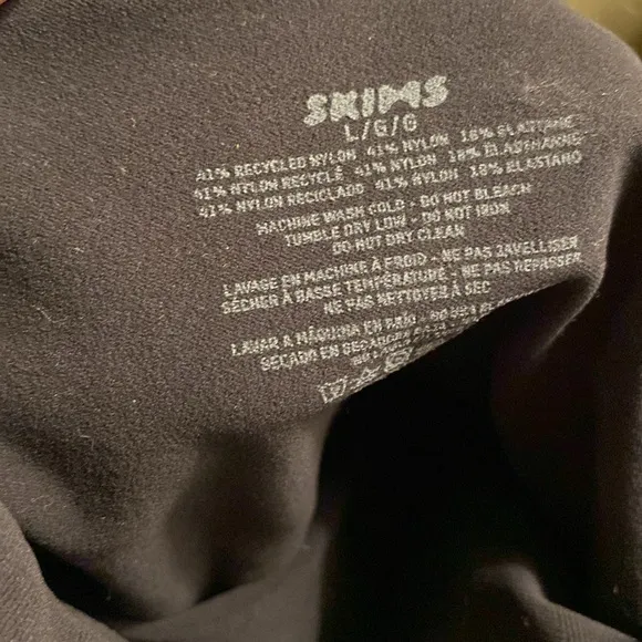 Skims seamless sculpt brief bodysuit size Large Onix