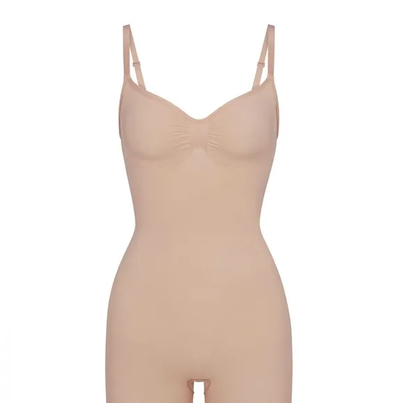SKIMS SEAMLESS SCULPT MID THIGH BODYSUIT IN MICA, SIZE WOMEN LARGE NEW