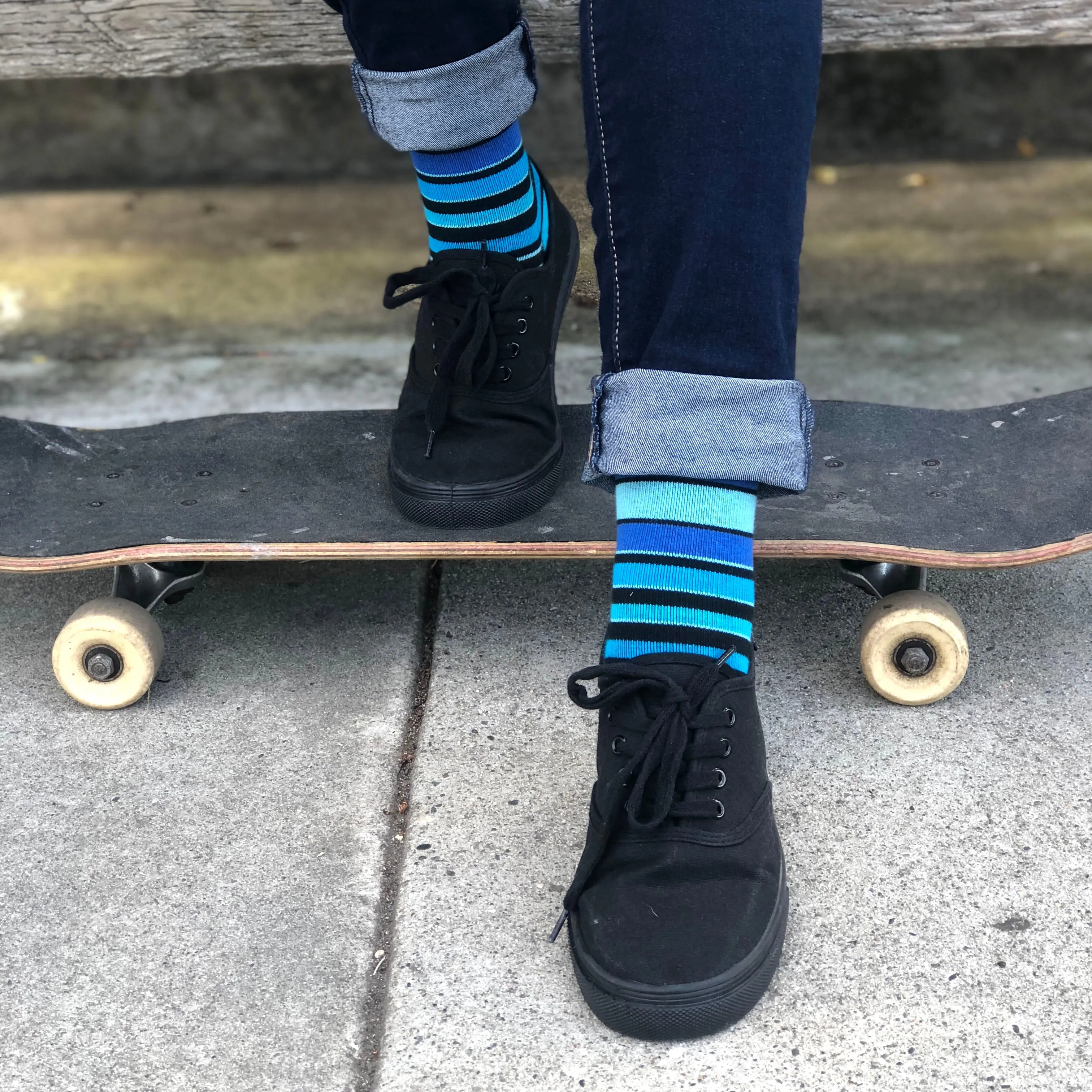 Stripe Cotton Blue Energy Socks