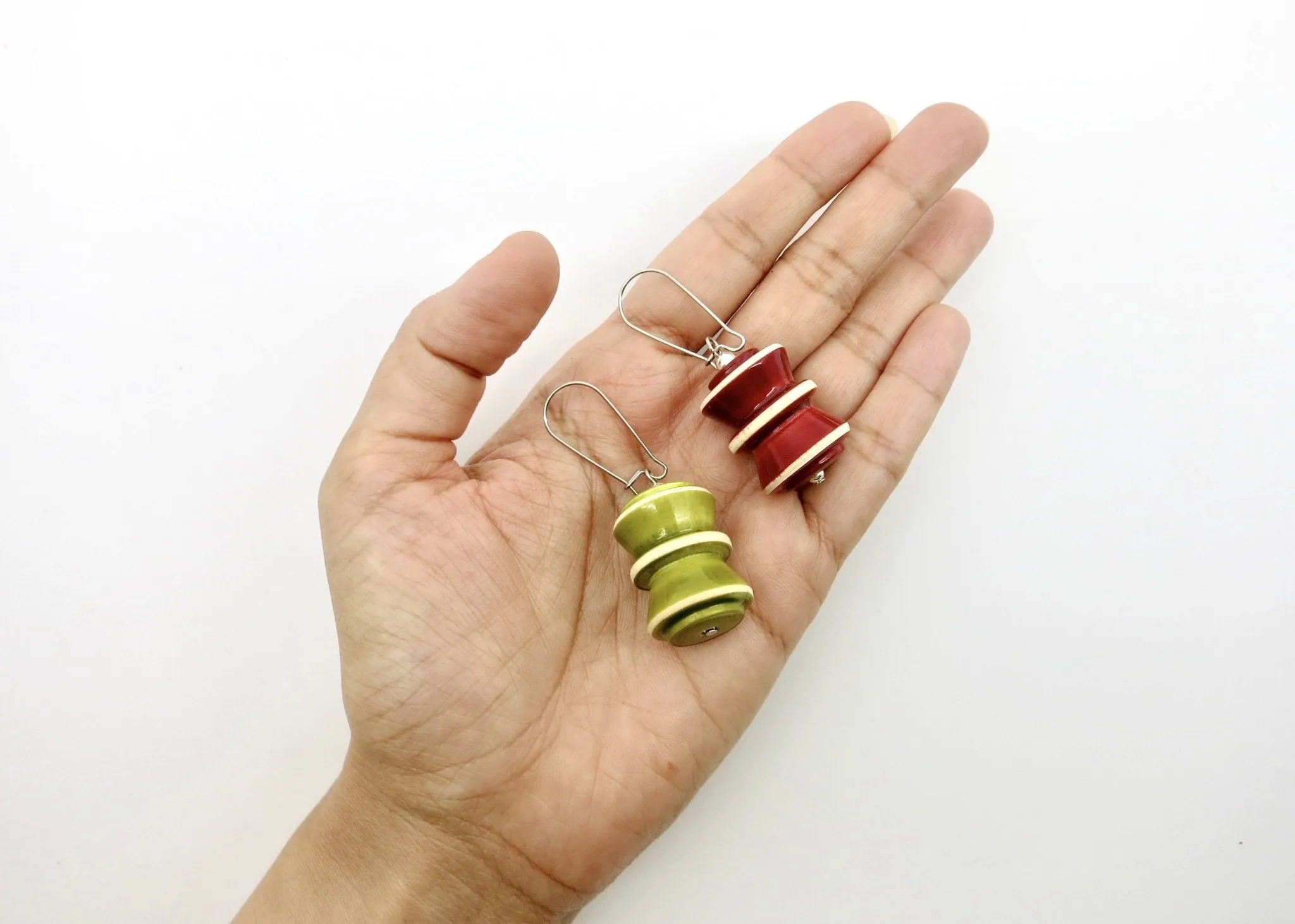 The Hourglass earrings (available in 7 different colors)