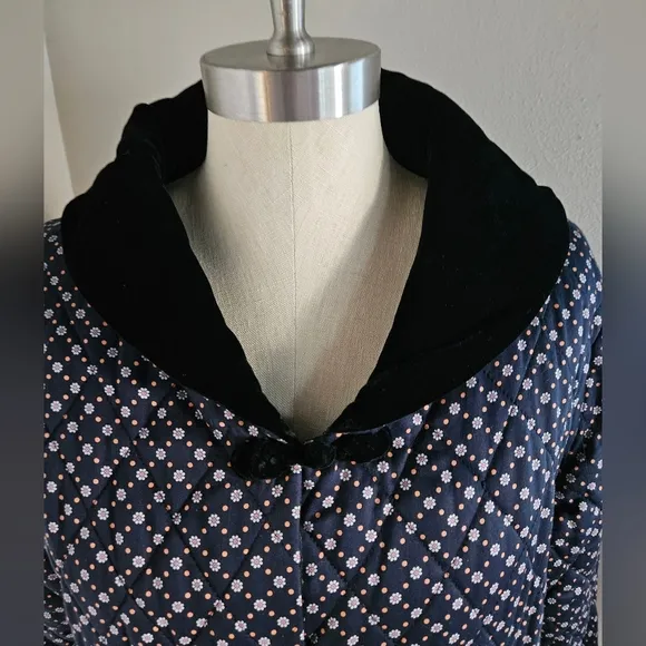 TIAN ART Quilted Floral Velvet Trim Chinese Jacket | SZ M