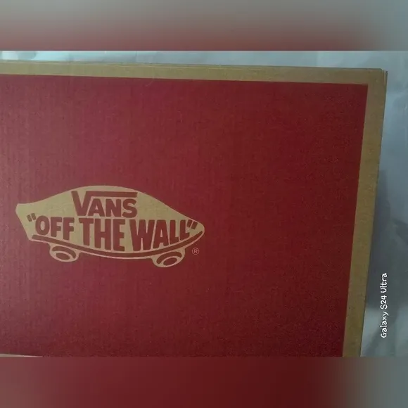 Vans off the wall Knu Mid Shoe Varsity Drizzle NIB Size 12 Men