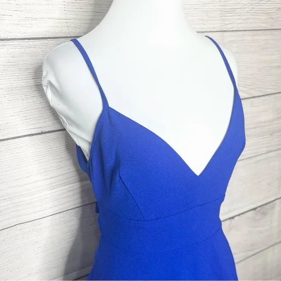Windsor Blue V-Neck Open Back Mini Party Dress Size Medium