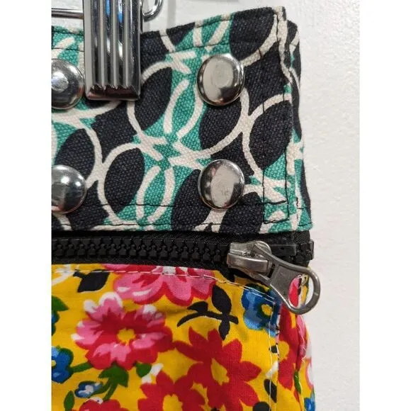 Zand Amsterdam 4 in 1 Floral Reversible Adjustable Snap Waist Skirt with Pouch