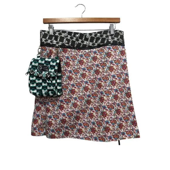 Zand Amsterdam 4 in 1 Floral Reversible Adjustable Snap Waist Skirt with Pouch